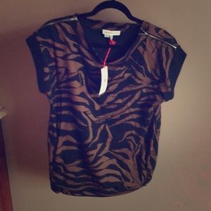 NWT! See by Chloe top-